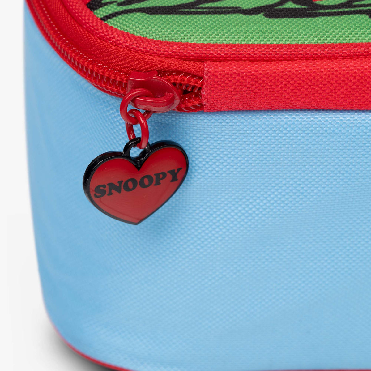 snoopy-s-doghouse-horizontal-lunch-cooler-bag-p0 00028034-Z.jpg