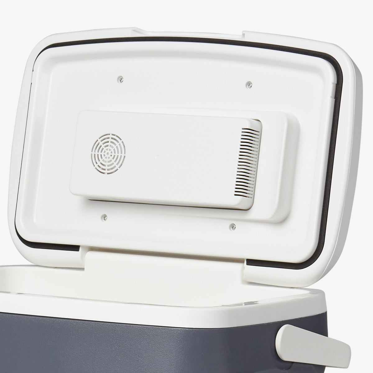 versatemptm-28-qt-portable-electric-cooler-q2 00040390_7.jpg