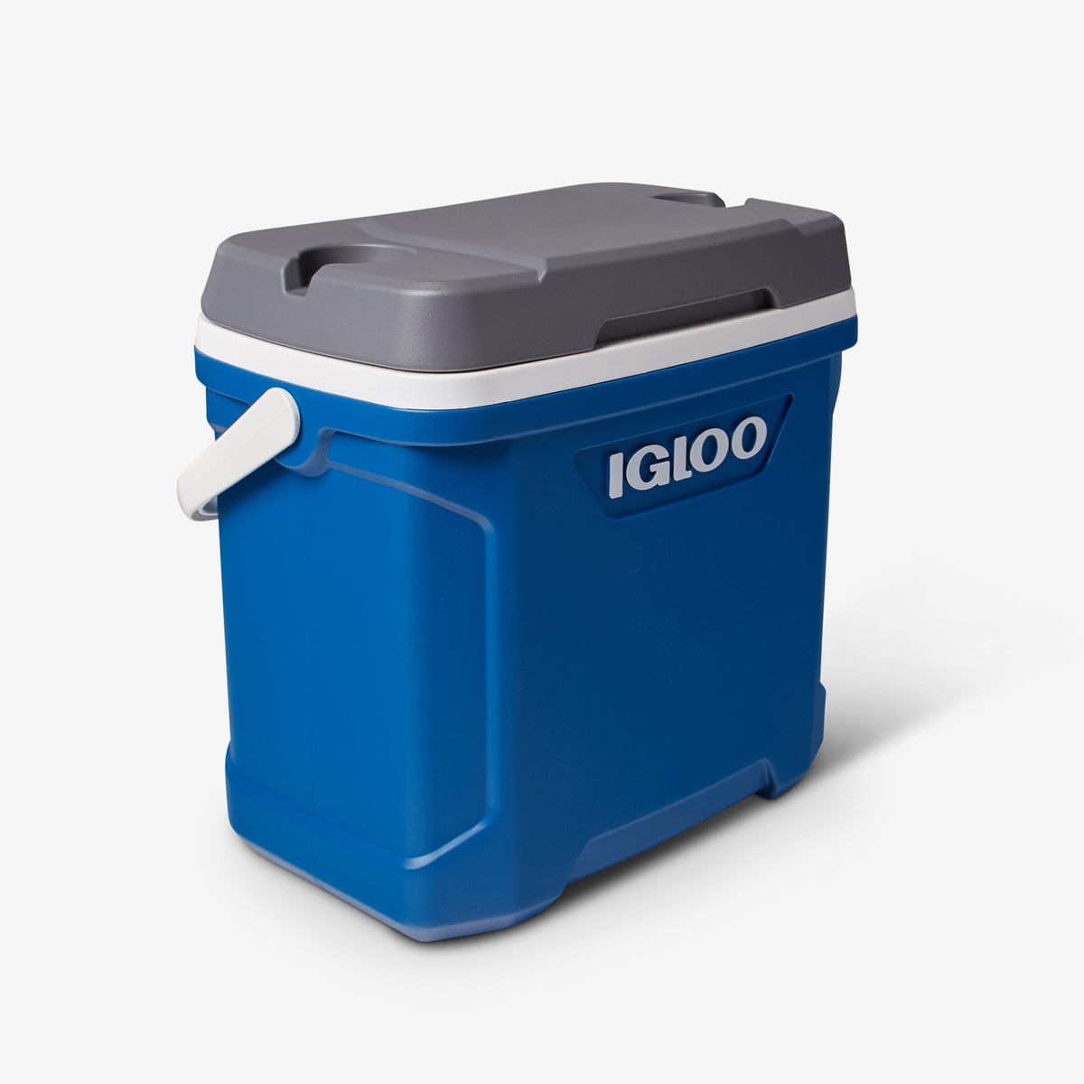 latitude-30-qt-cooler-j8 00050332-H.jpg