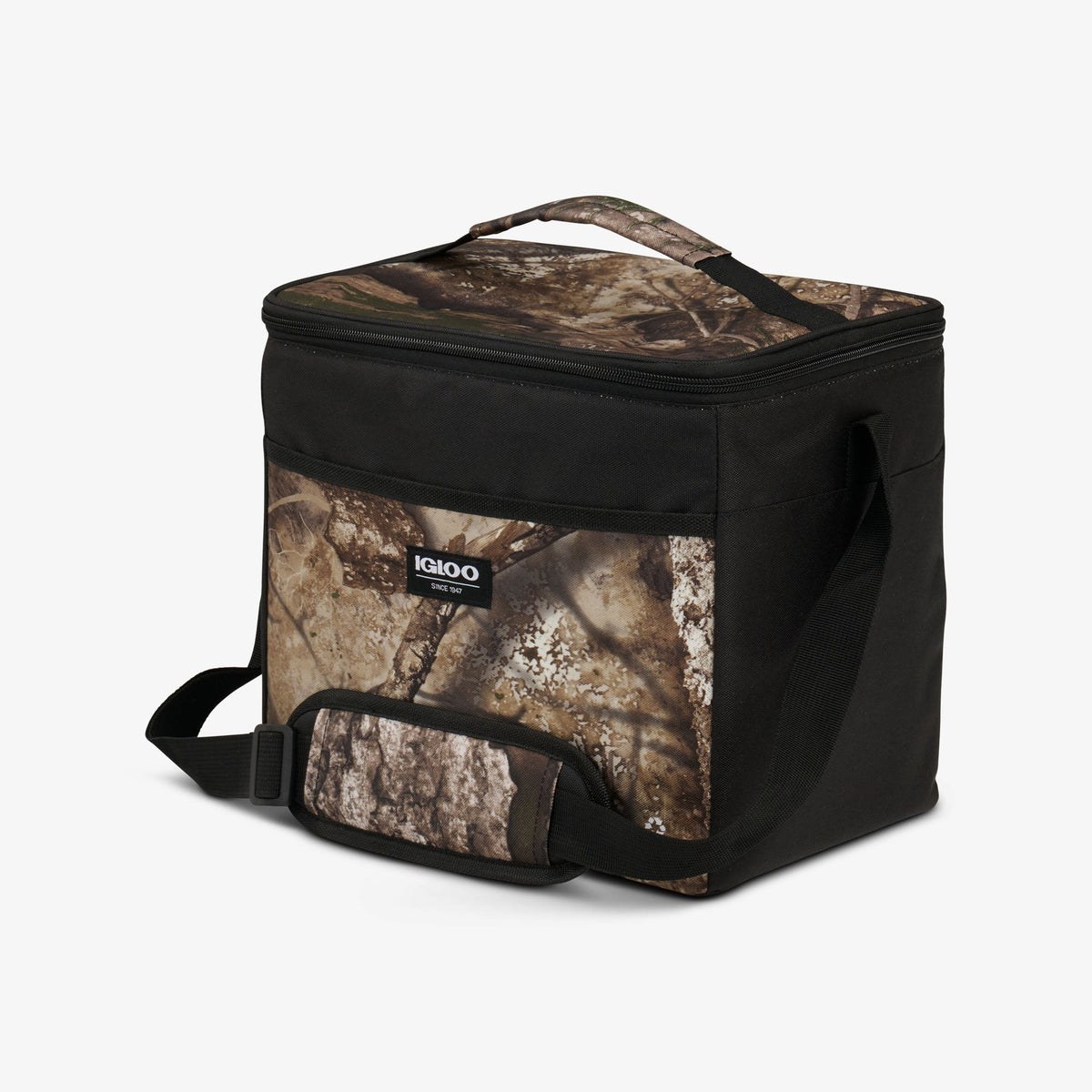 realtree-apx-hlc-18-can-bag-p1 00064351-H1-2025.jpg