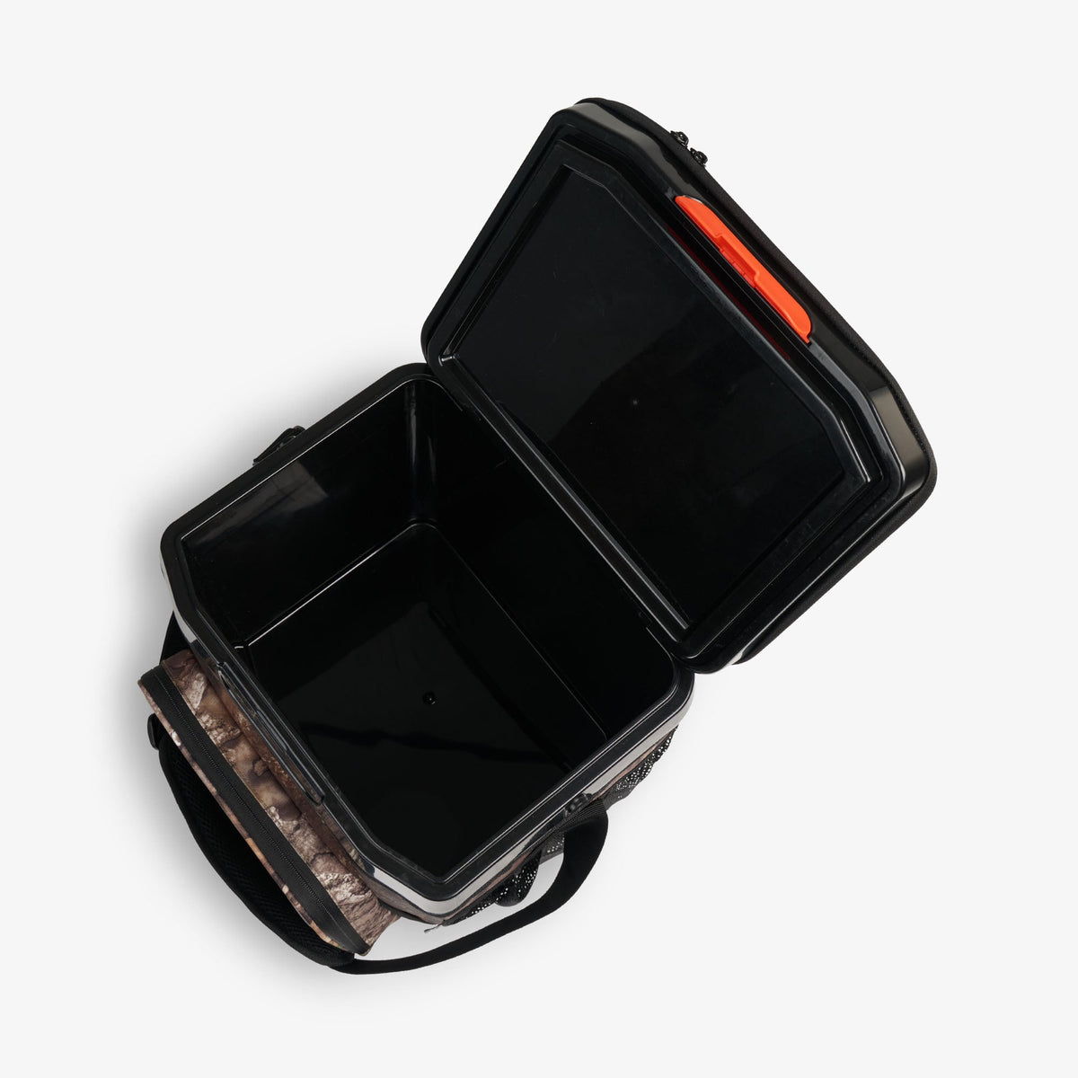 realtree-apx-cool-fusion-26-can-cooler-bag-a4 00066779-O2.jpg