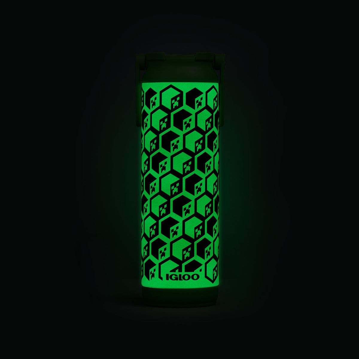 minecraft-creeper-glow-in-the-dark-20-oz-bottle-b1 00071605-GLF.jpg